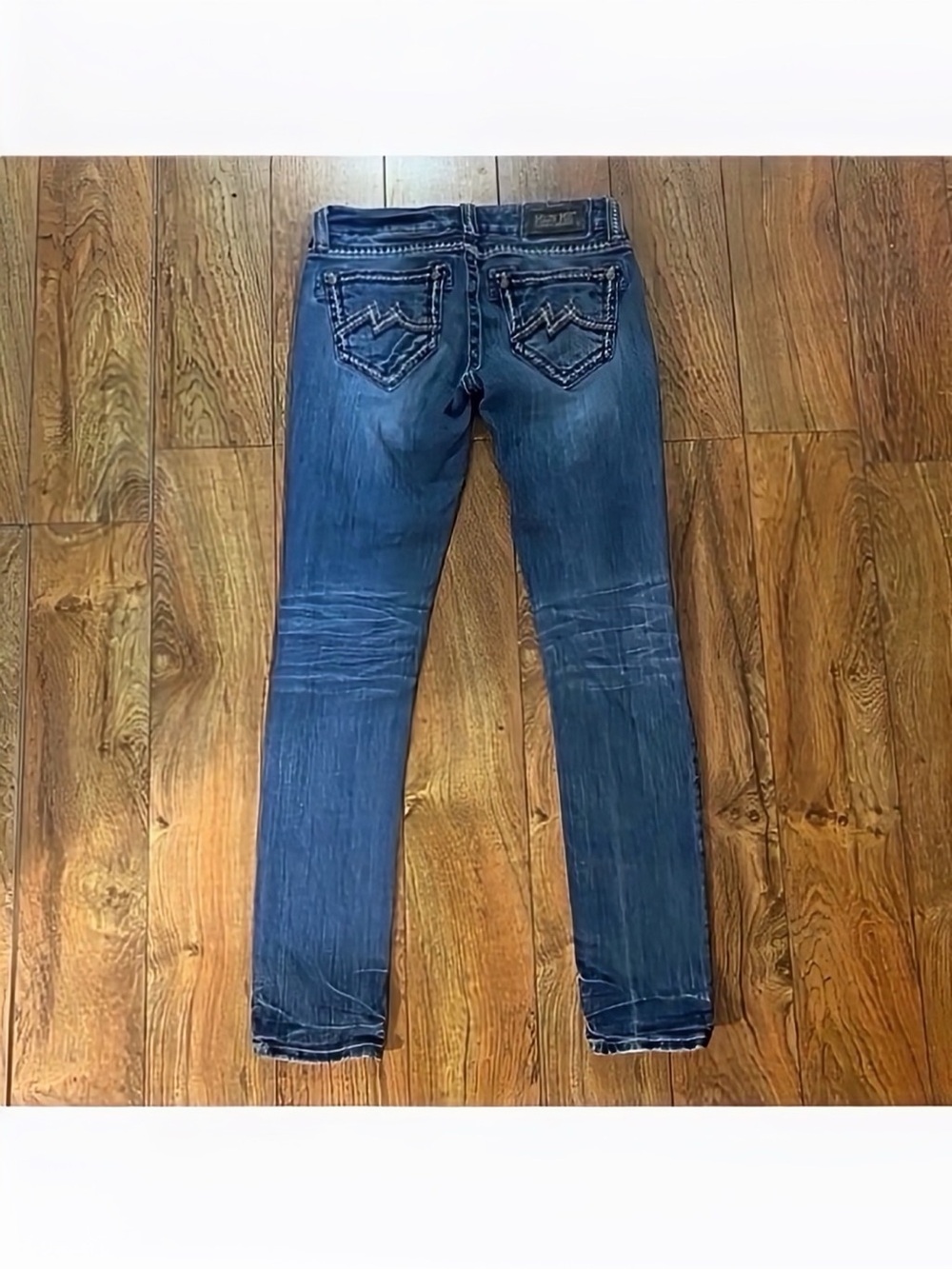 Beautiful Y2K Miss Me Skinny Jeans With Signature Pockets 31” Inseam